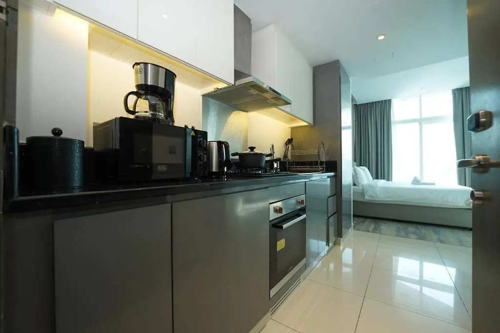 Huge Studio In Downtown Dubai, Six Minutes To Dubai Malls Apartment